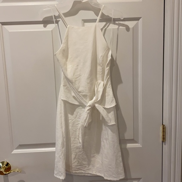 Linen dress - Picture 3 of 3